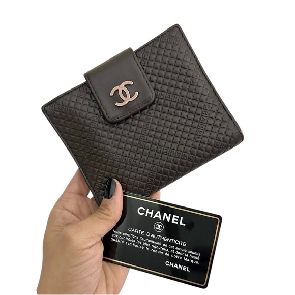 CHANEL 🌹SOLD🌹 - Picture 6 of 17